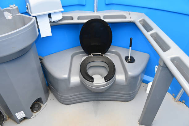 Best Wedding porta potty rental  in Austintown, OH