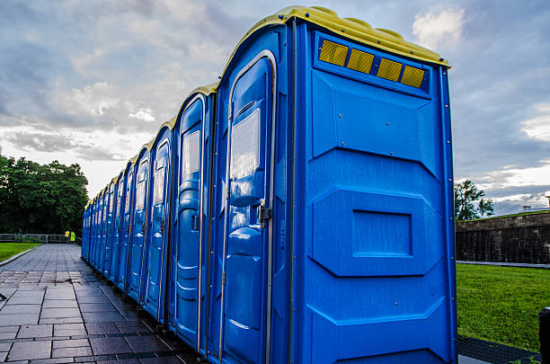 Best Best portable toilet rental  in Austintown, OH